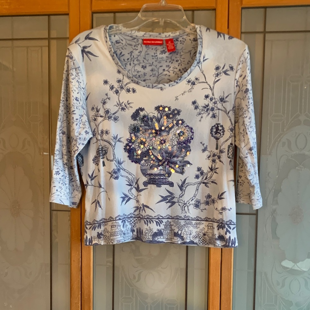 Gloria Vanderbilt Blue and White Floral Long Sleeve Top